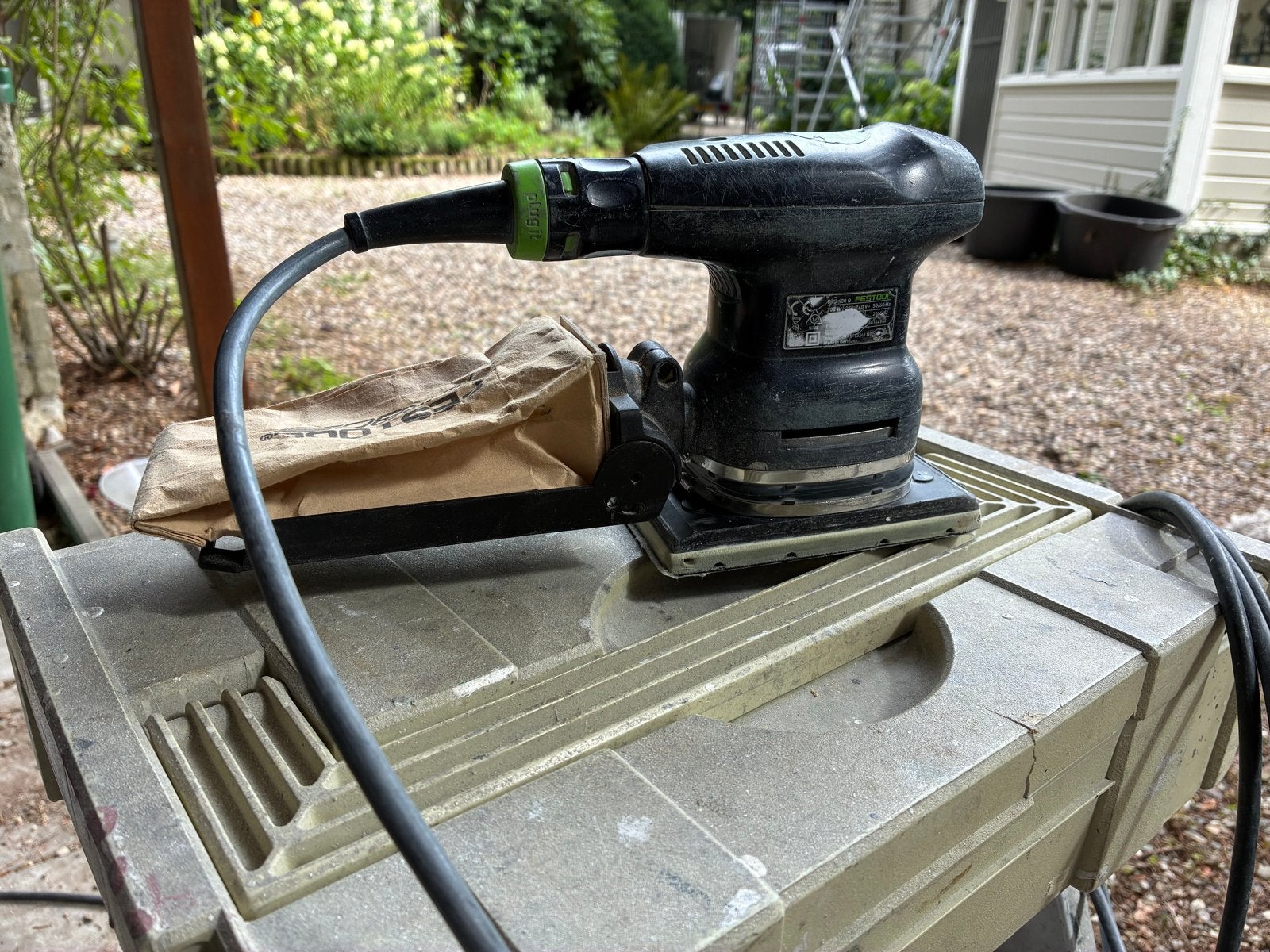 Festool RTS 400 Q Vlakschuurmachine, Doe-het-zelf en Verbouw, Ophalen of Verzenden, Gebruikt, Minder dan 600 watt, Vlakschuurmachine