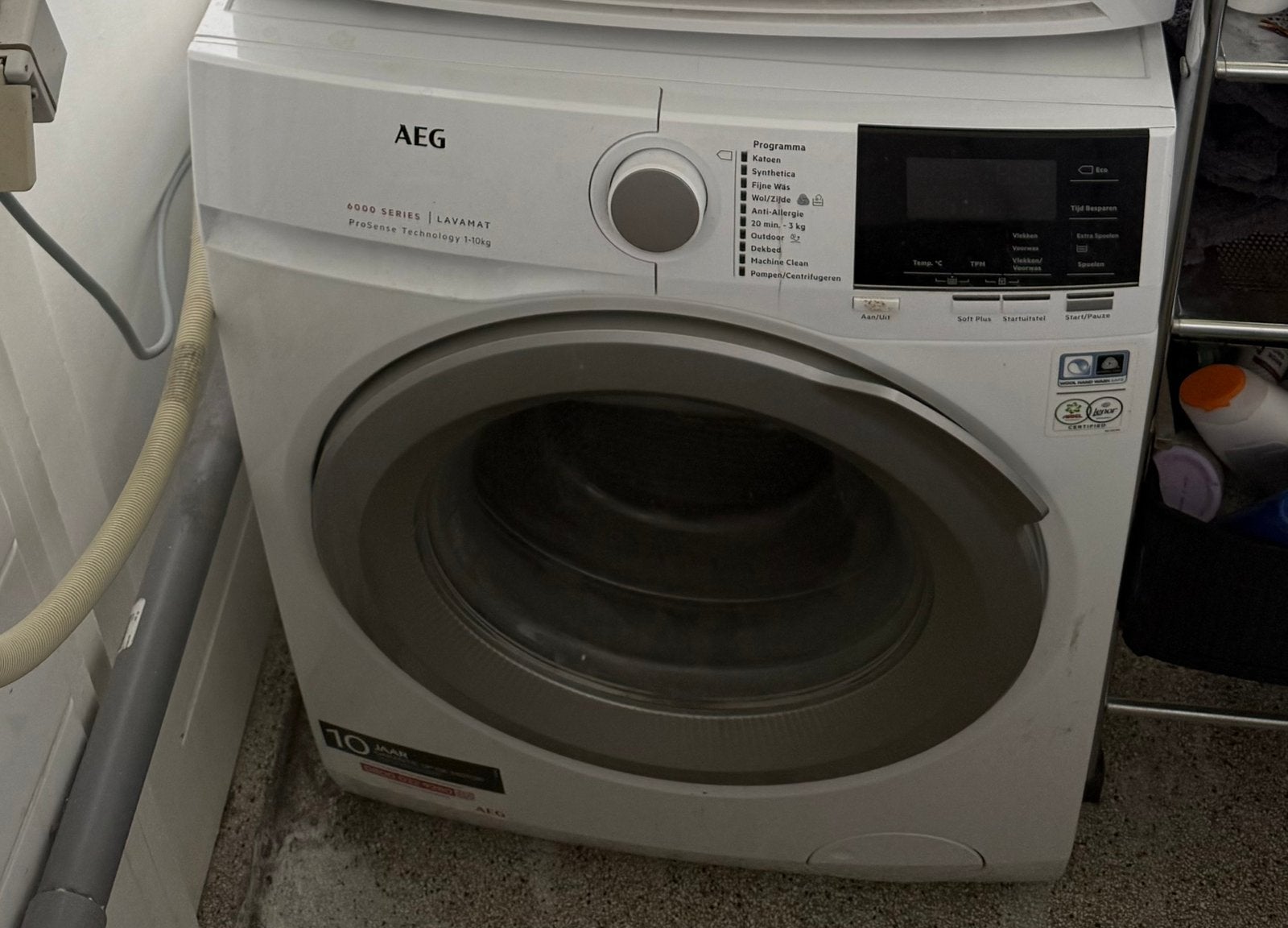 Wasmachine AEG 6000 series, Witgoed en Apparatuur, Wasmachines, Ophalen, Zo goed als nieuw, 1200 tot 1600 toeren, 85 tot 90 cm