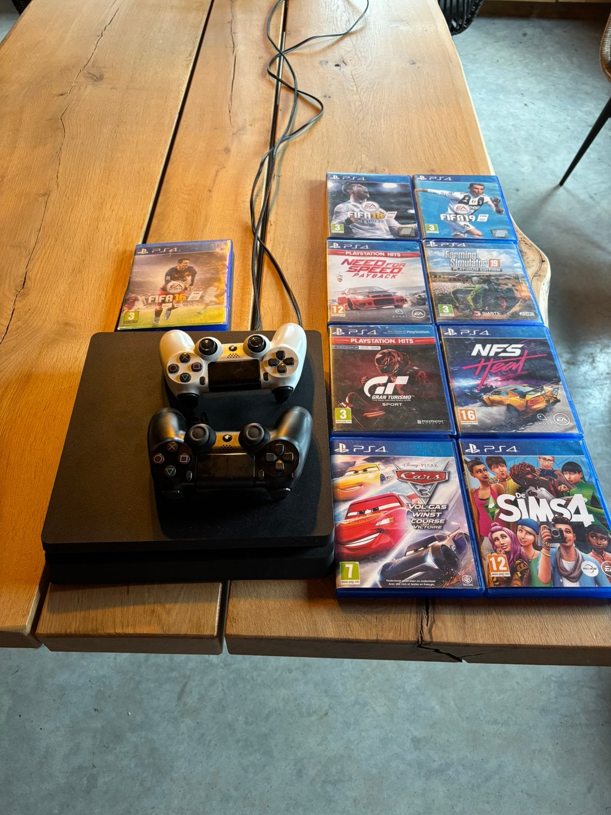 PlayStation 4 en games, Ophalen, Zo goed als nieuw, Met 1 controller, Slim