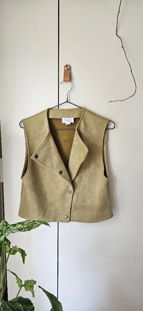 Suede gilet, Kleding | Dames, Ophalen, Zo goed als nieuw, Zonder mouw, Groen