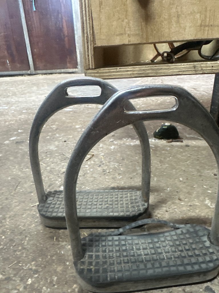 Metalen kinder beugels, Ophalen of Verzenden, Gebruikt, Dressuur