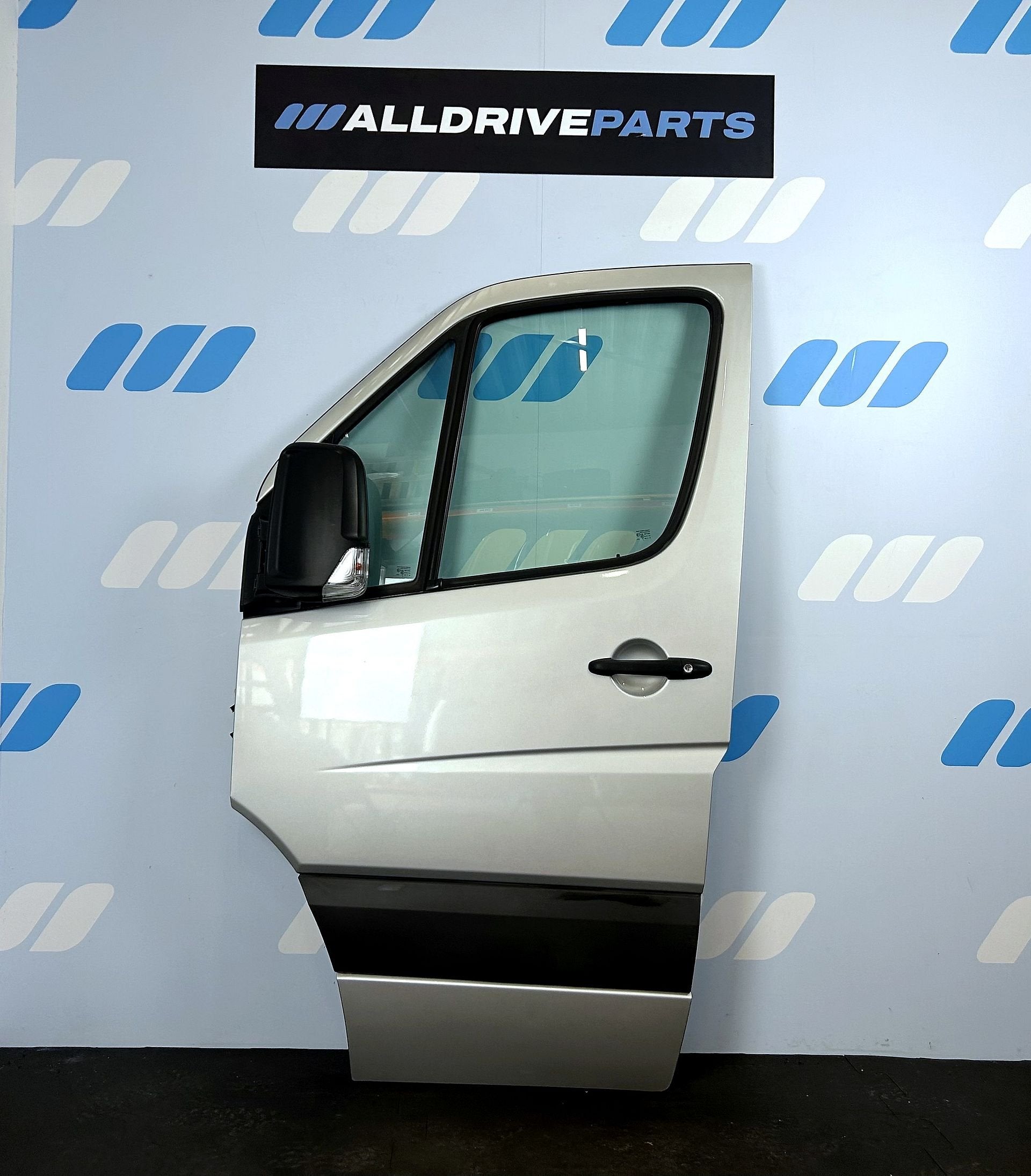 Mercedes Sprinter voorportier links zilvergrijs A9067200005, Auto-onderdelen, Gebruikt, -, Deur, -