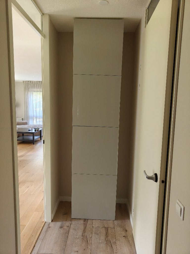 Ikea - BESTÅ kast met deuren, Ophalen, Met deur(en), Zo goed als nieuw, Minder dan 150 cm