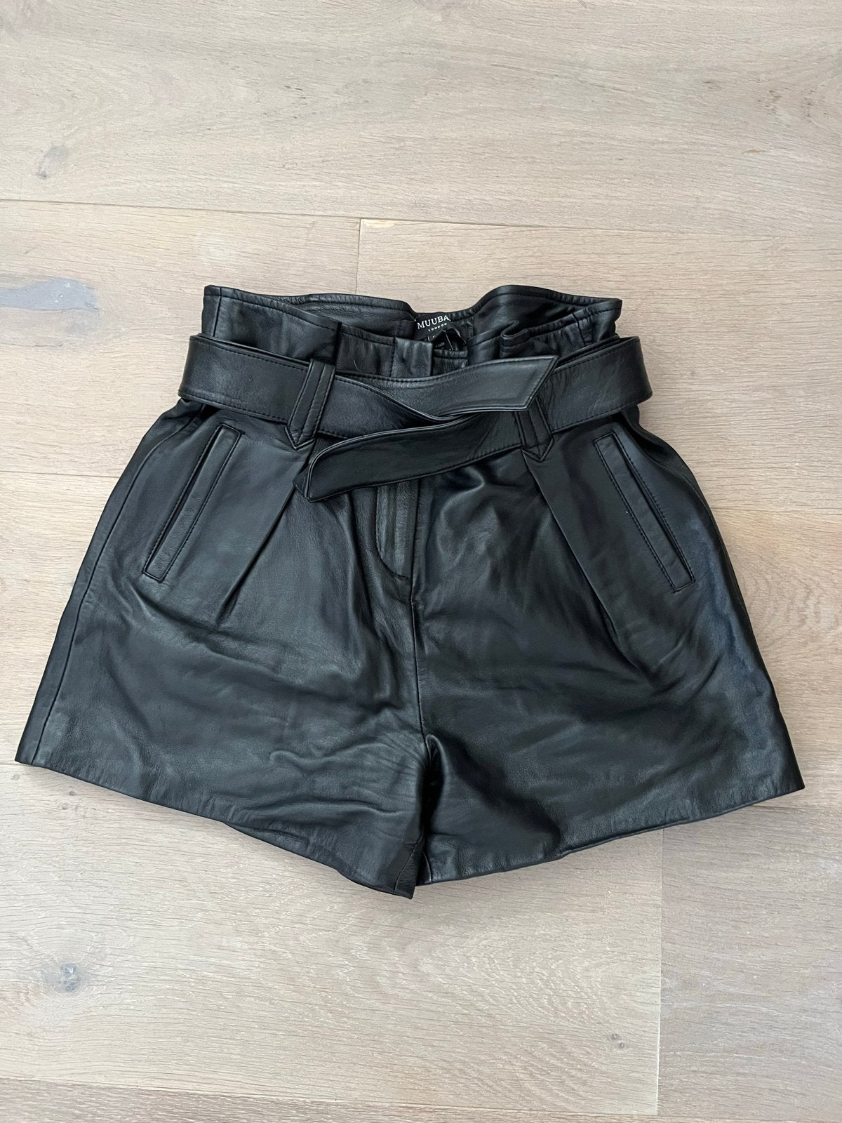 MUUBAA Leren Shorts - Zwart - Maat 36 (S), Kort, Zwart, Ophalen of Verzenden, Zo goed als nieuw