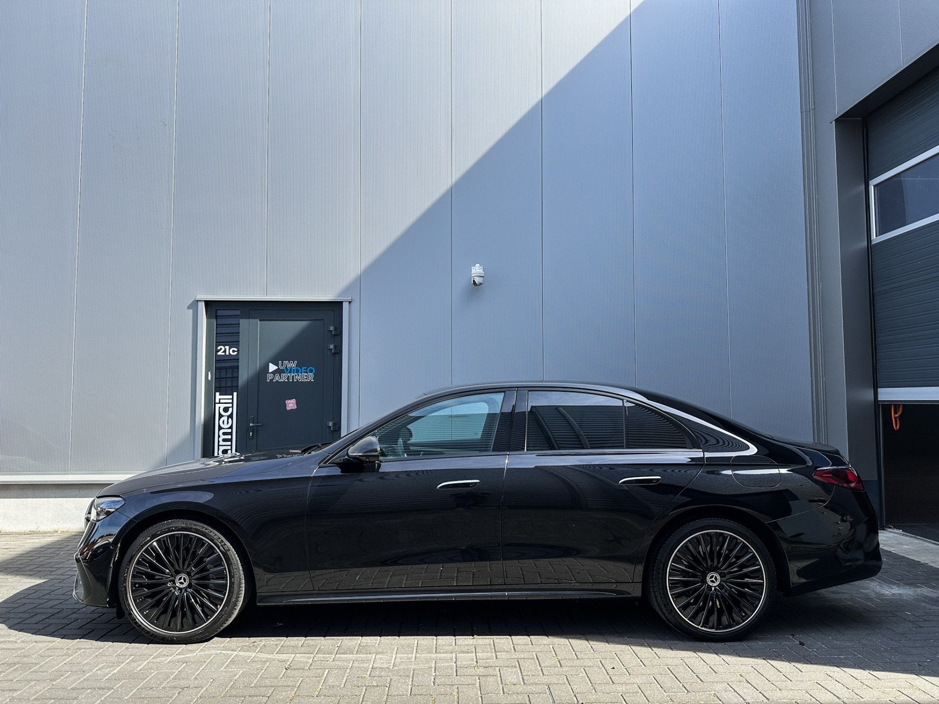 Mercedes-Benz E-Klasse 300 e AMG Line BTW | Widescreen | Led, Auto's, Automaat, Dealer onderhouden, Achterwielaandrijving, Gebruikt