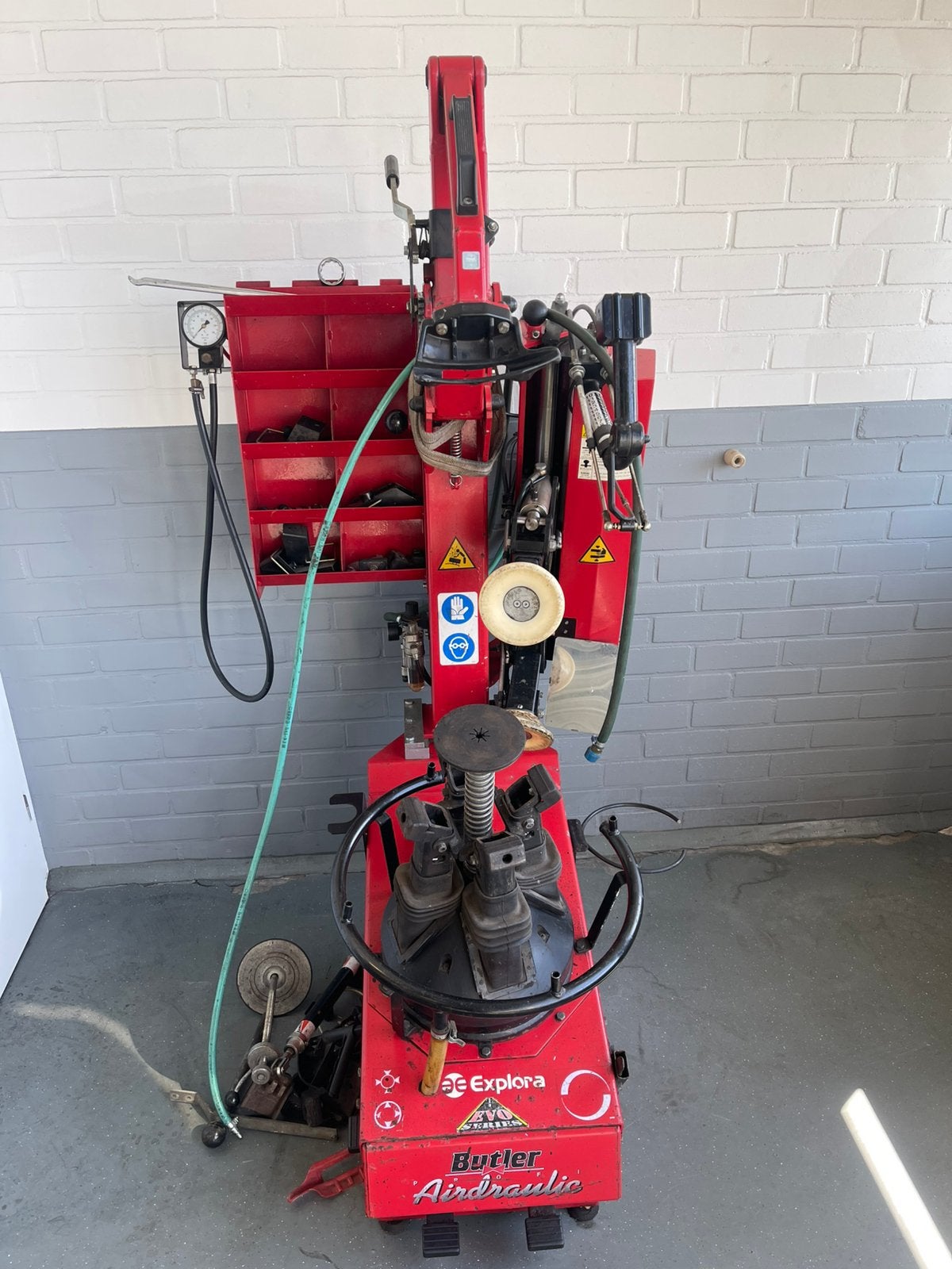 Bandenapparaat Butler 1051, Auto diversen, Autogereedschap, Ophalen