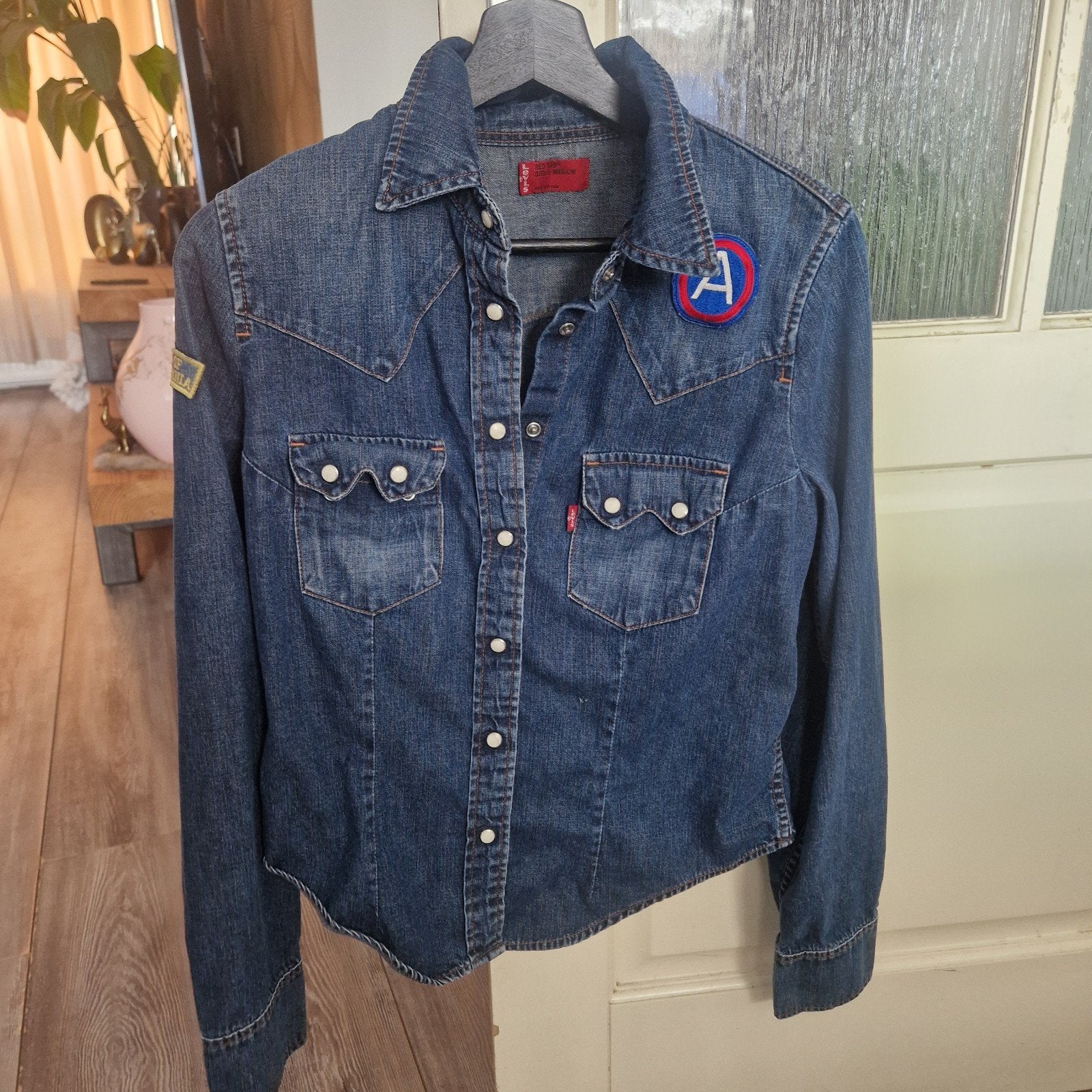 Levi's Red Tab getailleerde denim blouse M, Kleding | Dames, Maat 38/40 (M), Blauw, Levi's Red Tab, Ophalen of Verzenden