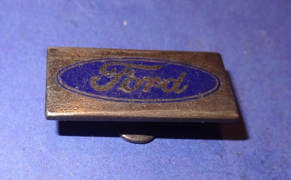 Ford Geemailleerde Revers Knoop 32 x 15, Verzenden, Gebruikt, Transport, Speldje of Pin