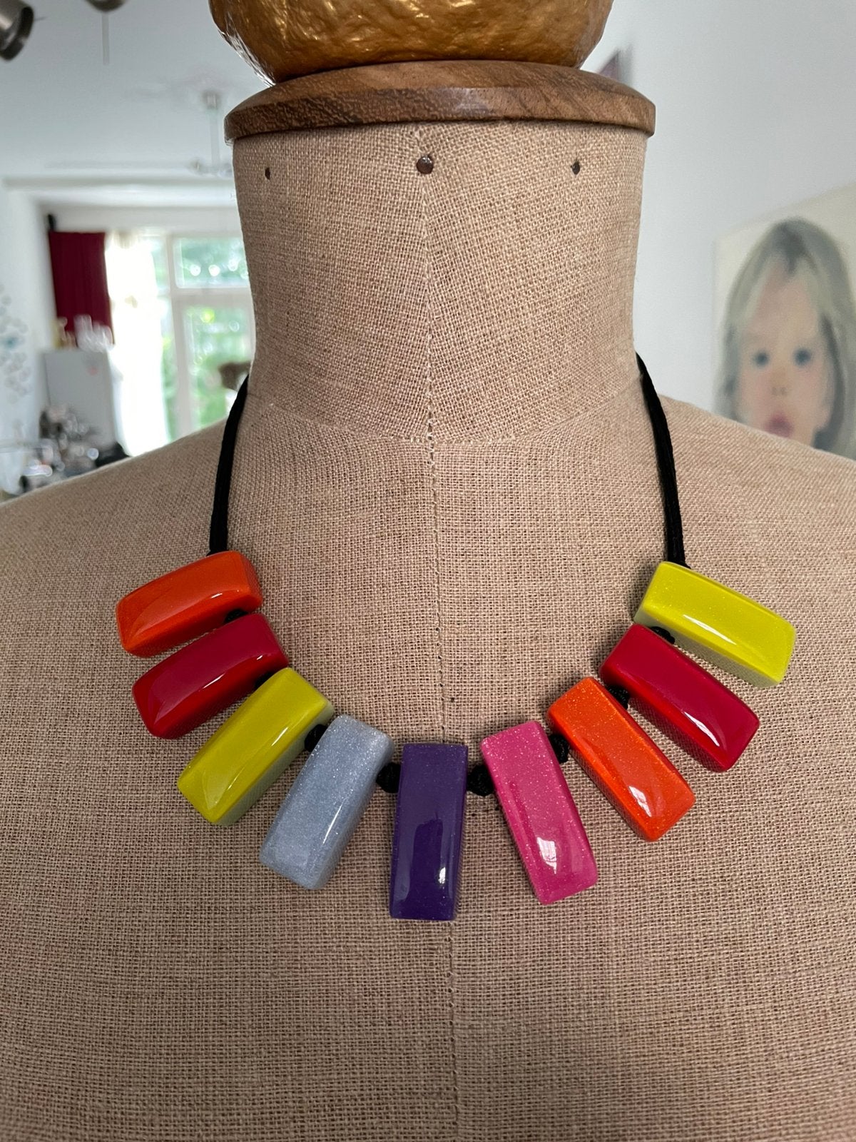 Zsiska prachtige ketting hars meerkleurig als nieuw, Ophalen of Verzenden, Nieuw, Overige kleuren, Overige materialen