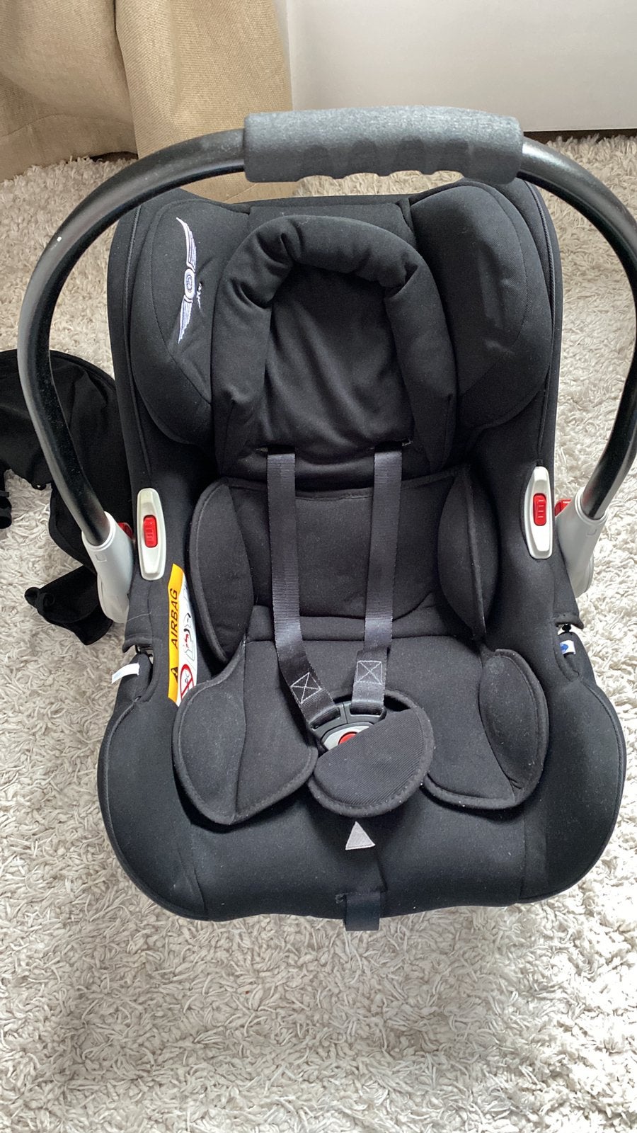 Twee maxi cosi + 1 isofix base, Ophalen of Verzenden, Zo goed als nieuw, Isofix, 0 t/m 13 kg