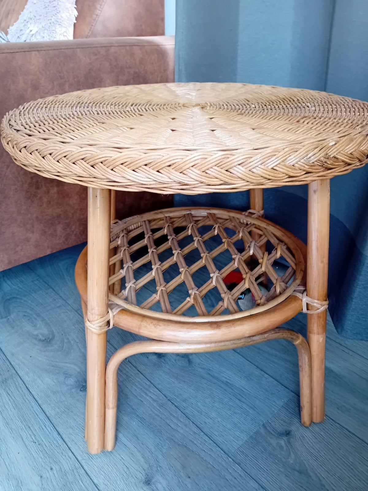 Rotan bijzettafel, Minder dan 55 cm, Rond, Zo goed als nieuw, Ophalen