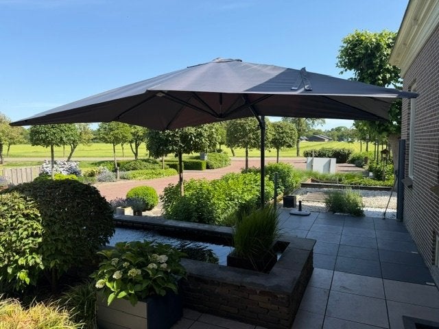 parasol showroommodel 300x300 cm. verstelbaar / draaibaar, Tuin en Terras, Ophalen, Verstelbaar, Nieuw, Zweefparasol