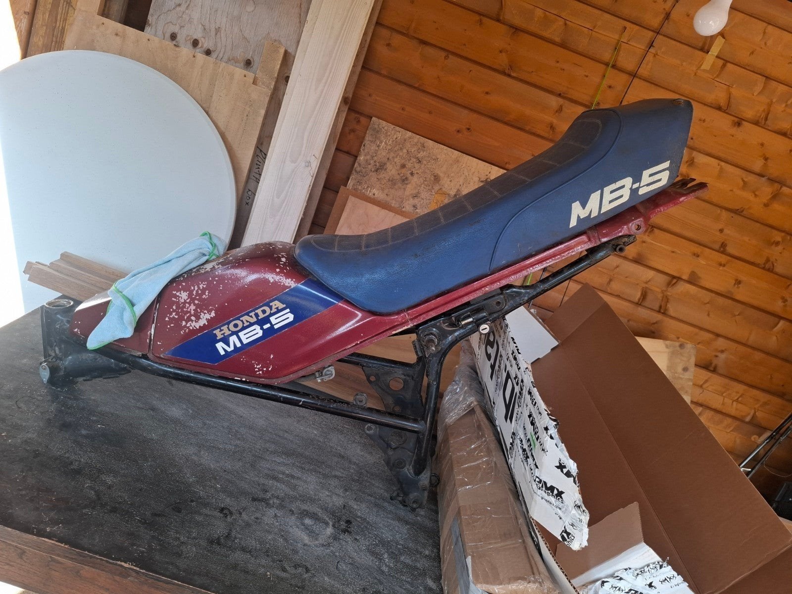 Honda MB5 Frame met nummers, Fietsen en Brommers, Ophalen of Verzenden