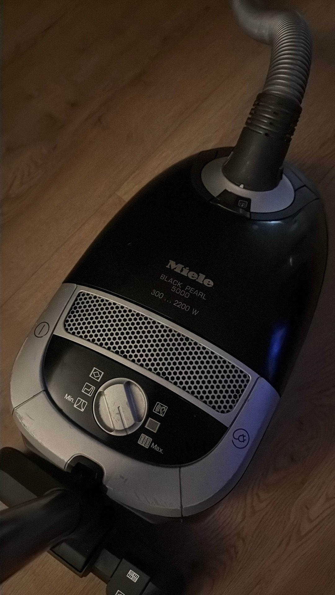 Miele Black PEARL 5000 2200 stofzuiger, Witgoed en Apparatuur, Zo goed als nieuw, Miele, 2000 watt of meer, Ophalen