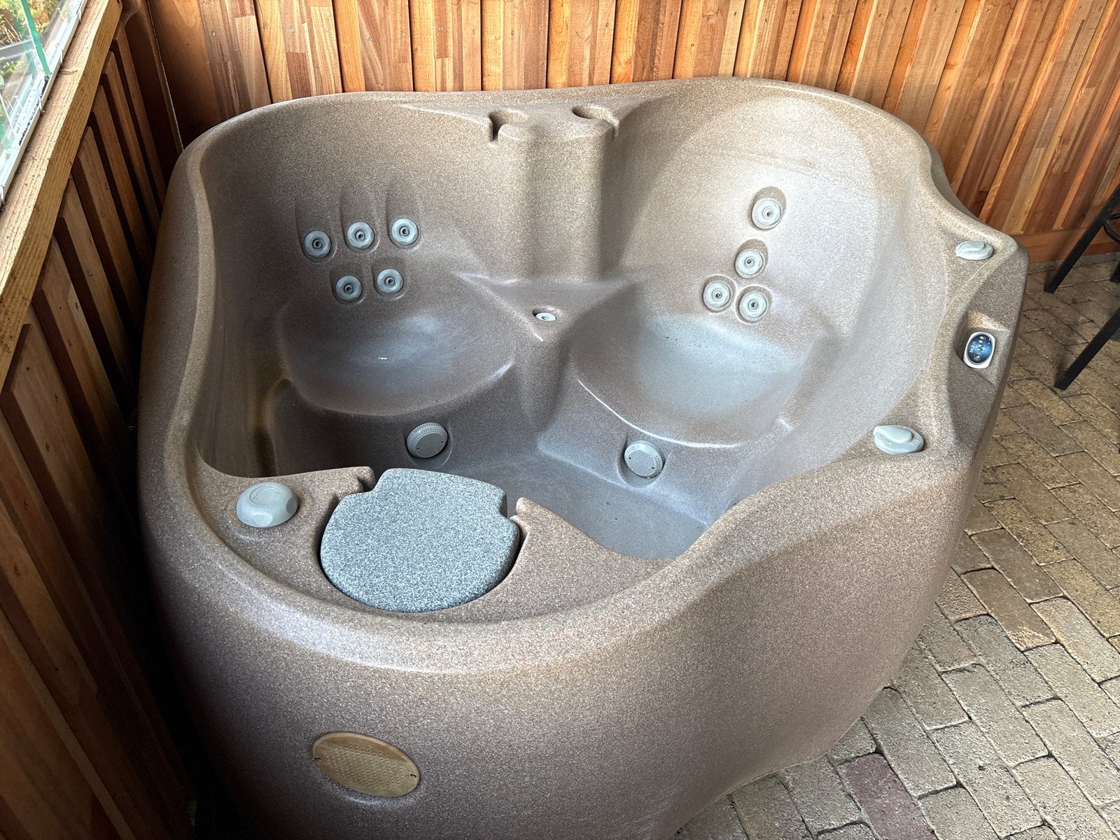 2 persoons met lig gedeelte Luxe jacuzzi/bubbelbad, Ophalen, Gebruikt, Vast