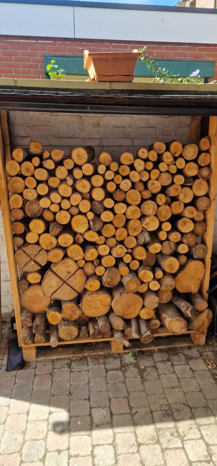 Plusminus halve kuub haardhout, Tuin en Terras, Haardhout, Minder dan 3 m³, Ophalen, Stammen