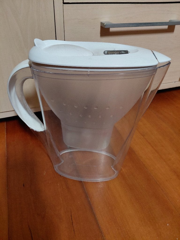 Brita waterkan, Ophalen, Zo goed als nieuw, Wit