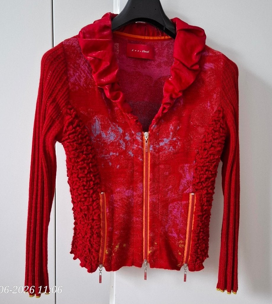Chique rood winter vest van Eva & Claudi, Zo goed als nieuw, Eva & claudi, Rood, Ophalen