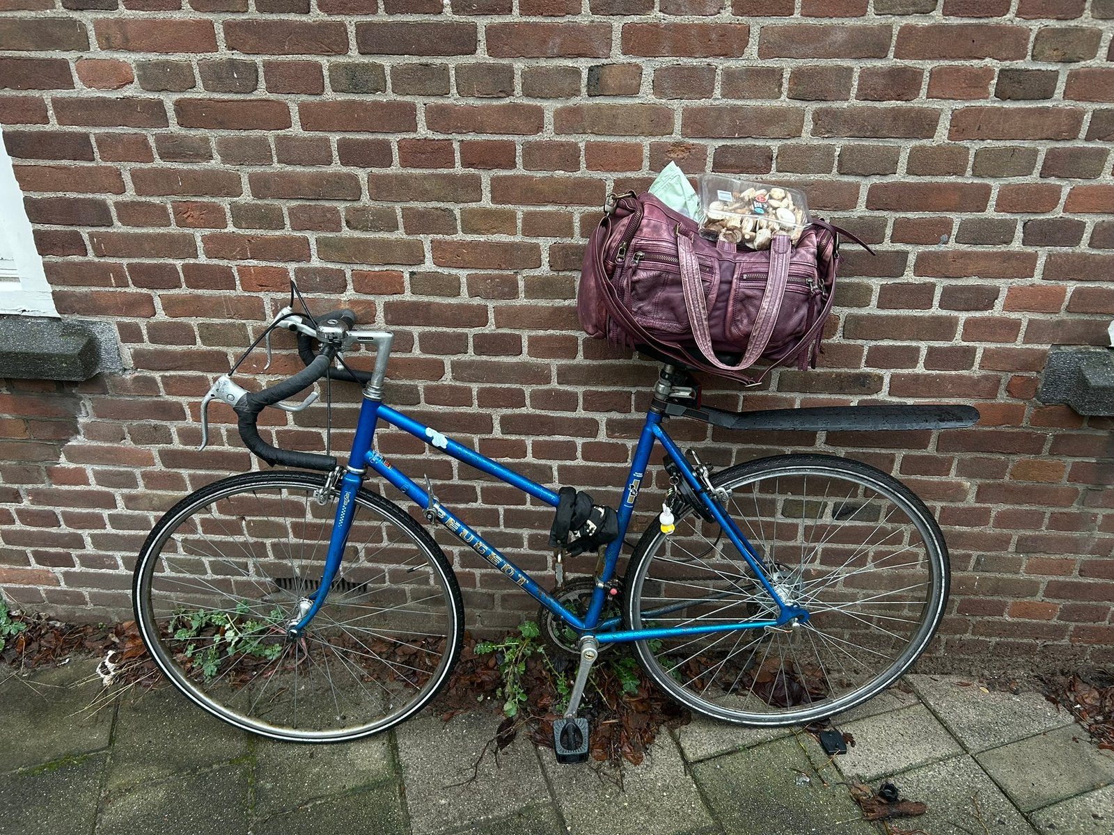 vintage peugeot racing bike, Fietsen en Brommers, Fietsen | Racefietsen, Minder dan 10 versnellingen, Staal, Overige maten, Ophalen
