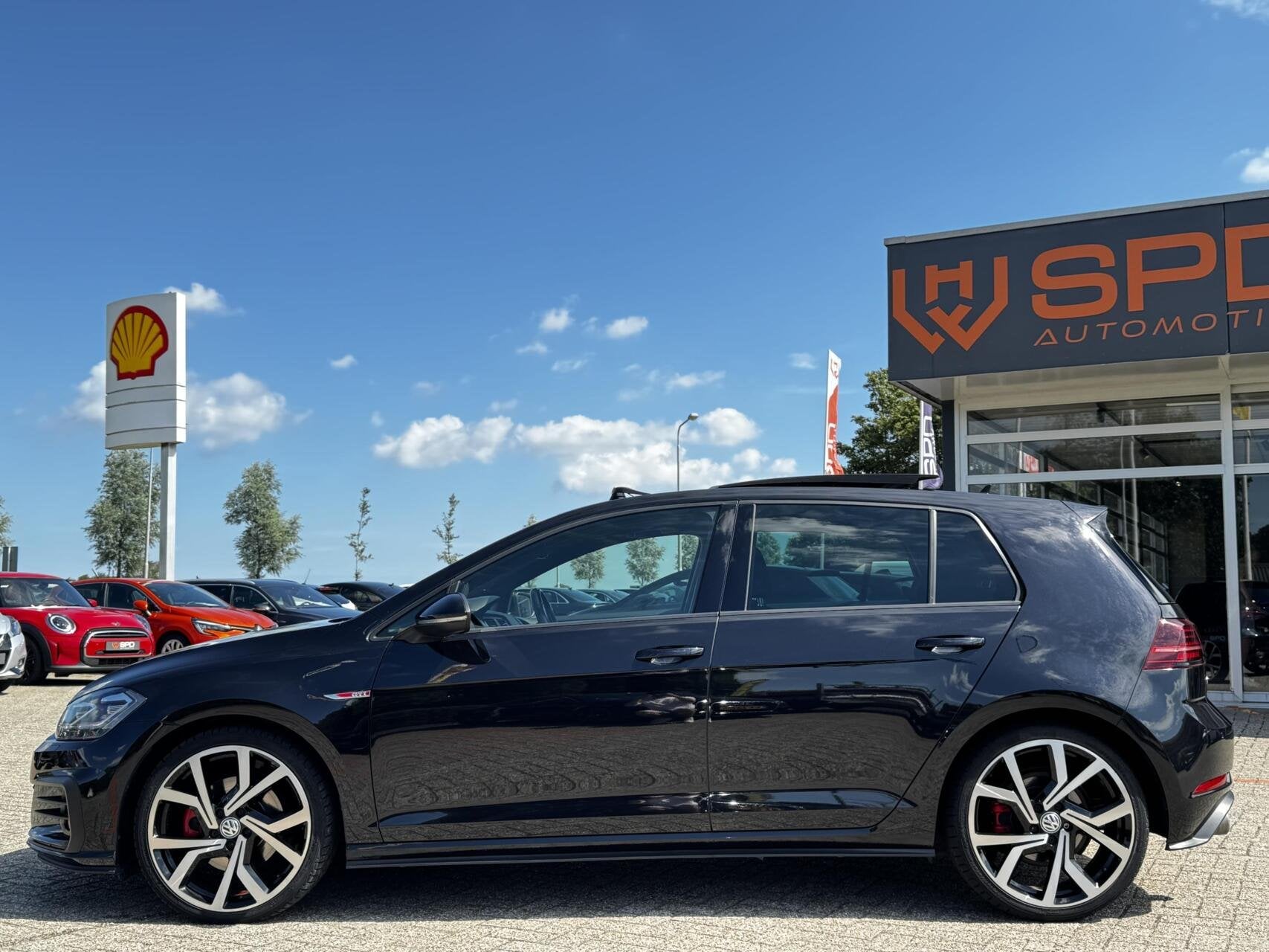 Volkswagen Golf 2.0 TSI GTI Performance|320PK|Pano|Carpl|LED, Gebruikt, 4 cilinders, Zwart, Bedrijf