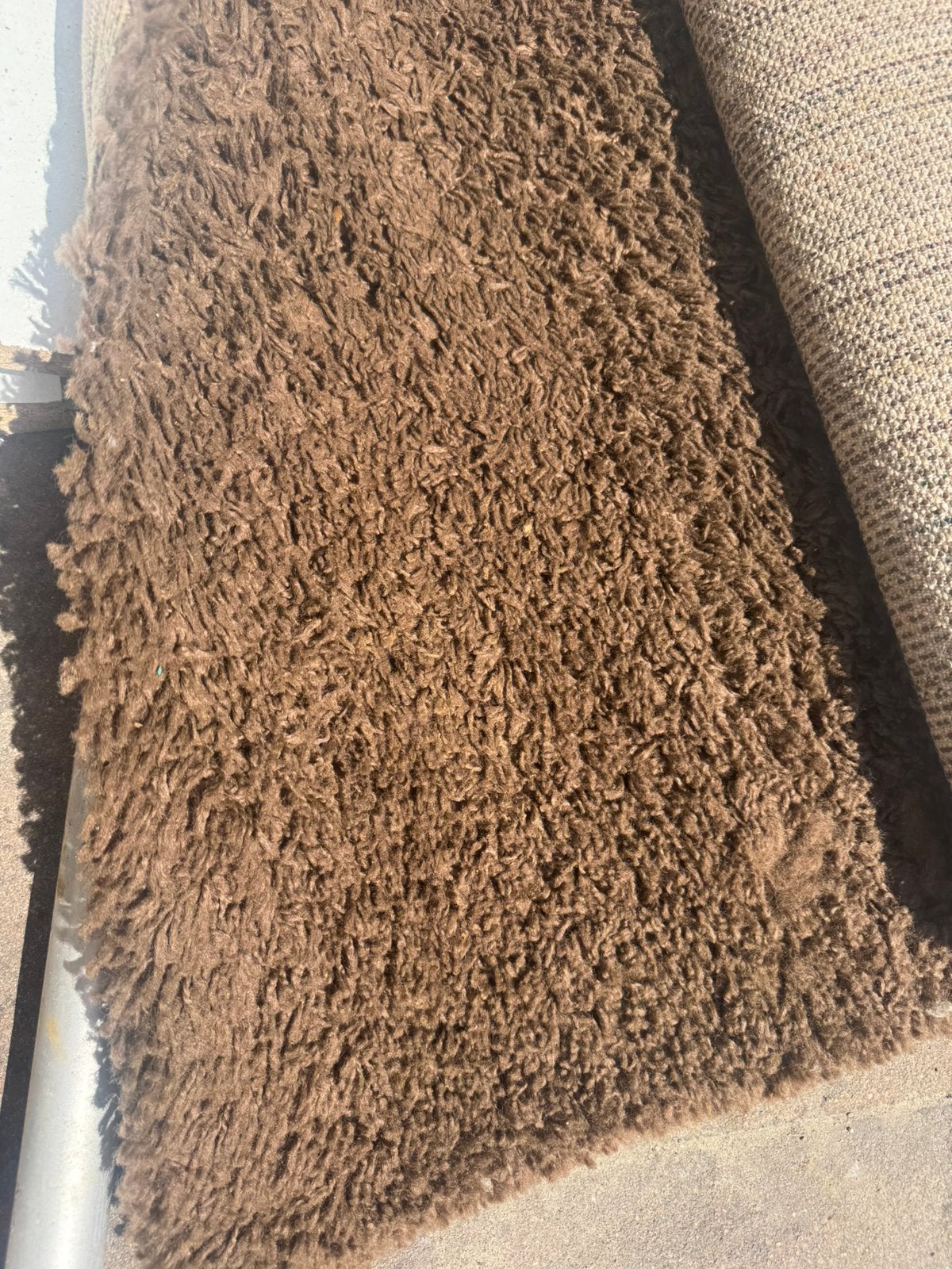 Flycarpets Sandy Shaggy Vloerkleed Bruin 240x340cm, Ophalen, Bruin, Zo goed als nieuw, 200 cm of meer