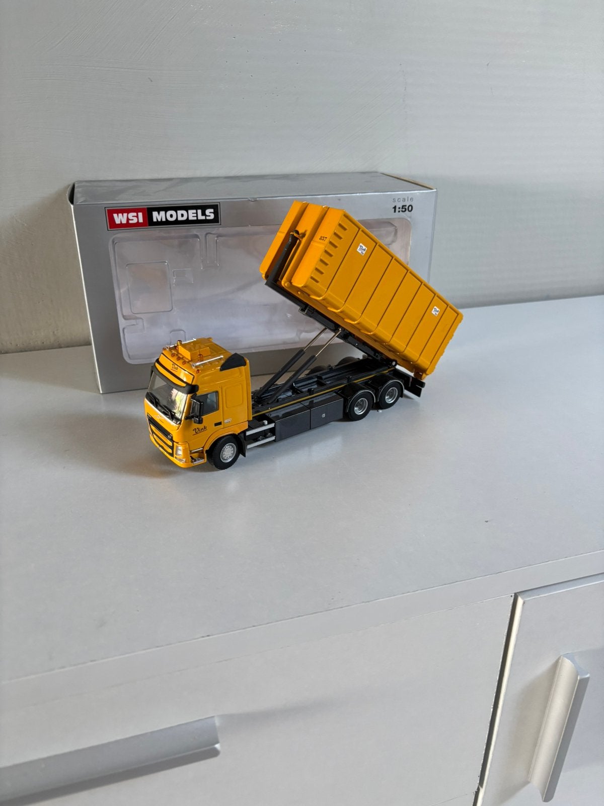 Volvo fm4 containerauto Vink, Hobby en Vrije tijd, Modelauto's | 1:50, Ophalen of Verzenden, Zo goed als nieuw, Bus of Vrachtwagen
