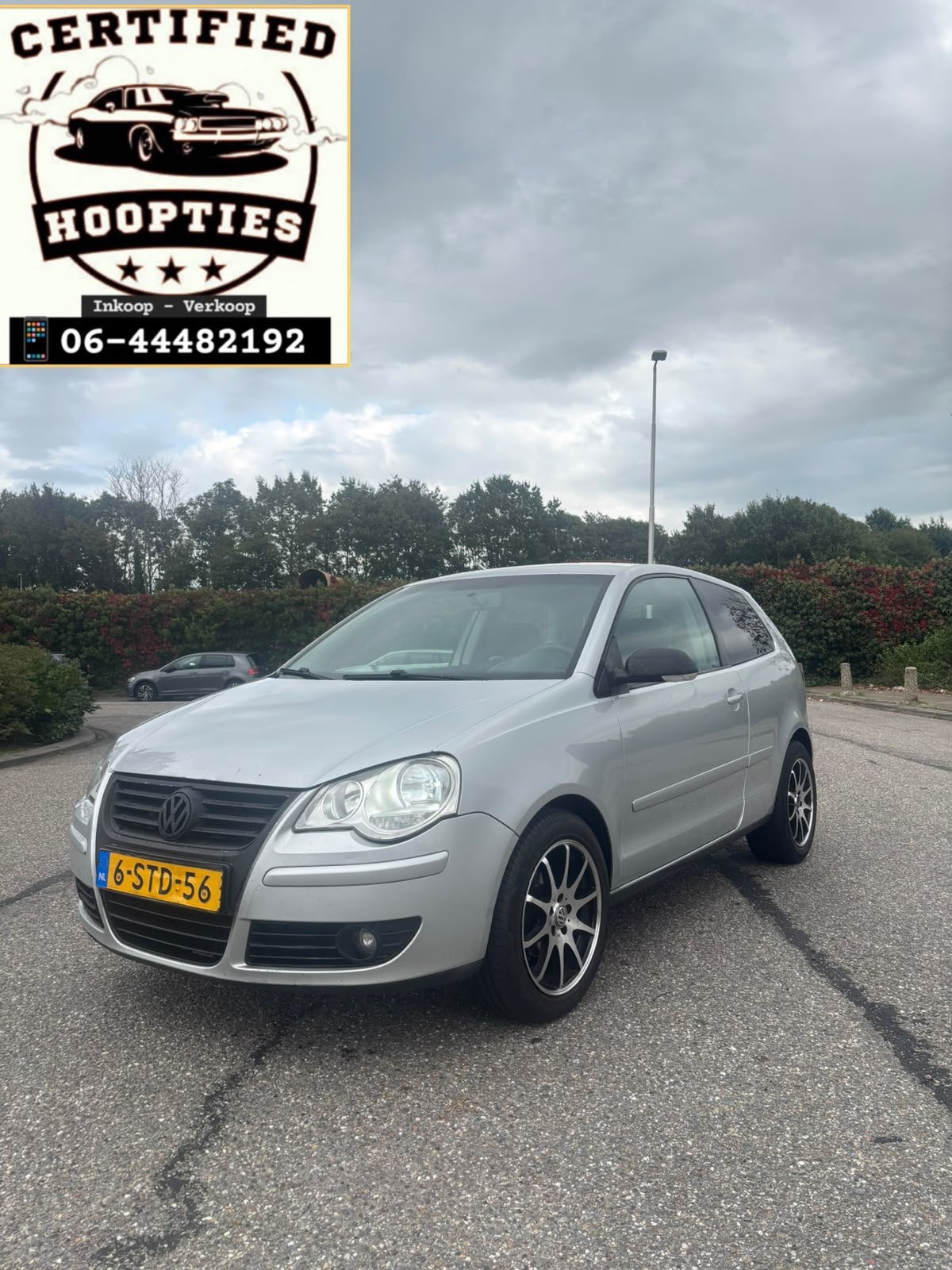 Volkswagen Polo 1.4 16V 2006 Grijs APK 12/10/27 RIJKLAAR !!, Voorwielaandrijving, 4 cilinders, Handgeschakeld, Particulier
