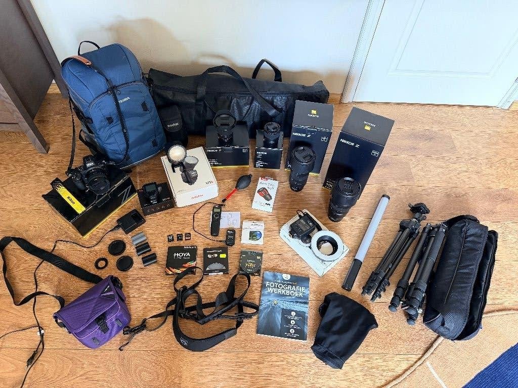 Complete set Nikon Z5 inclusief alle objectieven Z-Mount, Ophalen, Geheugenkaart, Zo goed als nieuw, Nikon