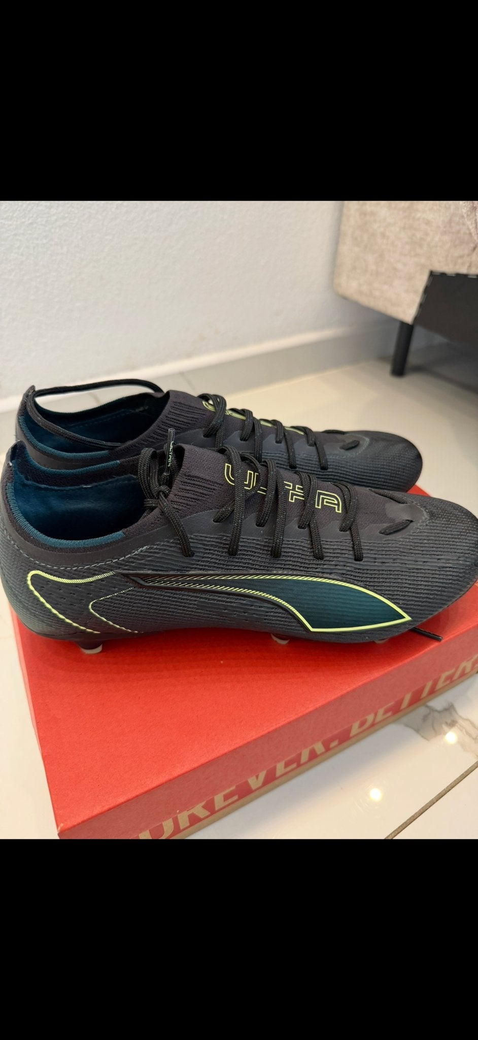 Nieuwe Puma Ultra voetbalschoenen in doos, Ophalen of Verzenden, Nieuw, Schoenen