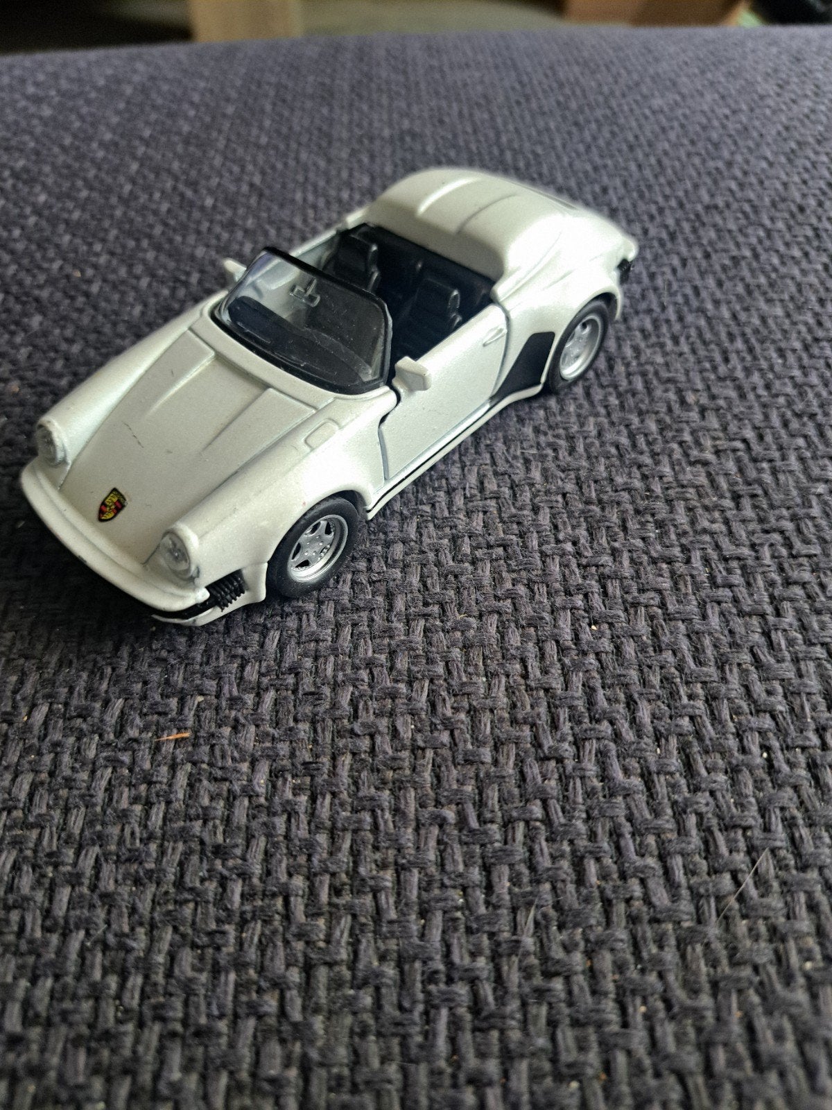 Maisto model porsche 911 speedster schaal 1:38, Gebruikt, Auto, Ophalen of Verzenden, N.b