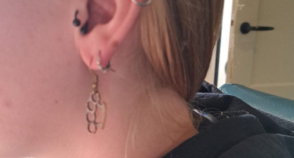Oorbellen met boksbeugeltjes. Halloween, Sieraden, Tassen en Uiterlijk, Ophalen of Verzenden, Nieuw, Overige materialen, Hangers