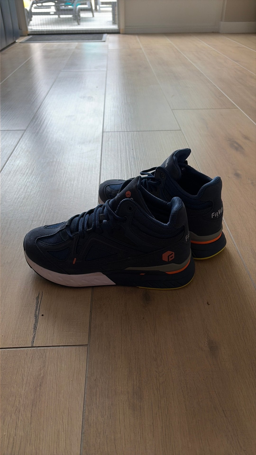 Wanderschoenen maat 41 van Fitville(nog nooit gedragen), Sport en Fitness, Bergsport en Wandelen, Ophalen of Verzenden, Nieuw