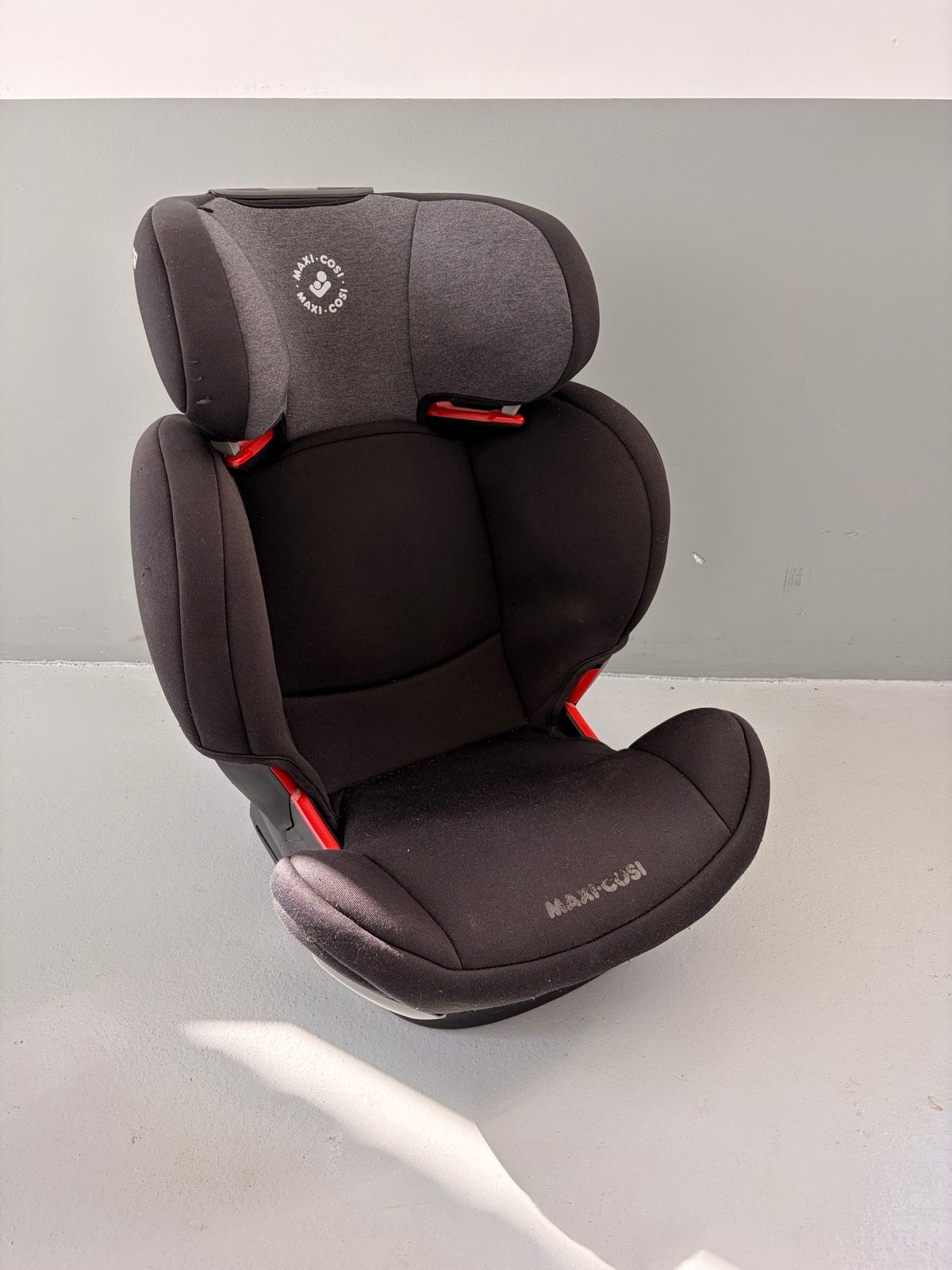 Maxi-Cosi Rodi XP Fix autostoel - Zwart, Ophalen, Autogordel of Isofix, Gebruikt, 15 t/m 36 kg