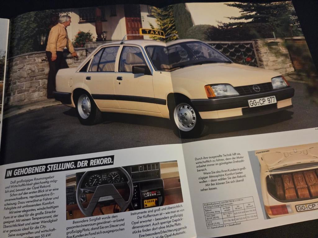 Brochure Opel Taxi 1983, Ophalen of Verzenden, Zo goed als nieuw, Opel