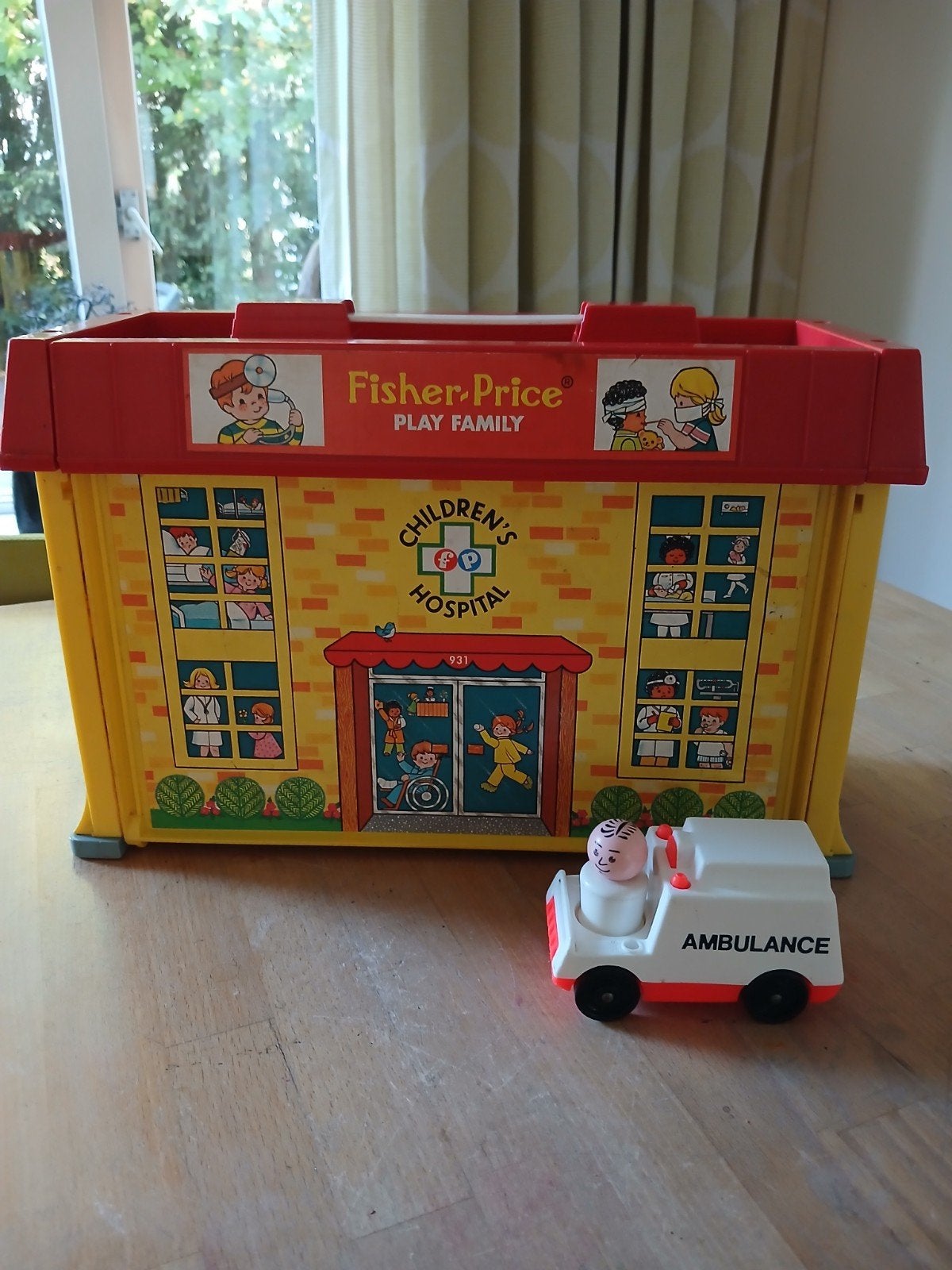 vintage fisher price children's hospital, Ophalen of Verzenden, Gebruikt, Speelset