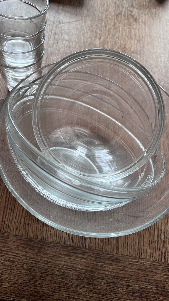 12 delig glazen servies/ glazen/ kommen/ schalen, Ophalen of Verzenden, Zo goed als nieuw, Overige merken, Glas
