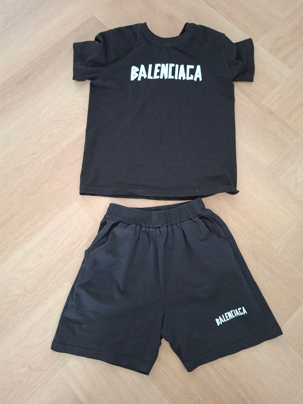 Balenciaga set, Ophalen of Verzenden, Nieuw, Maat 46 (S) of kleiner