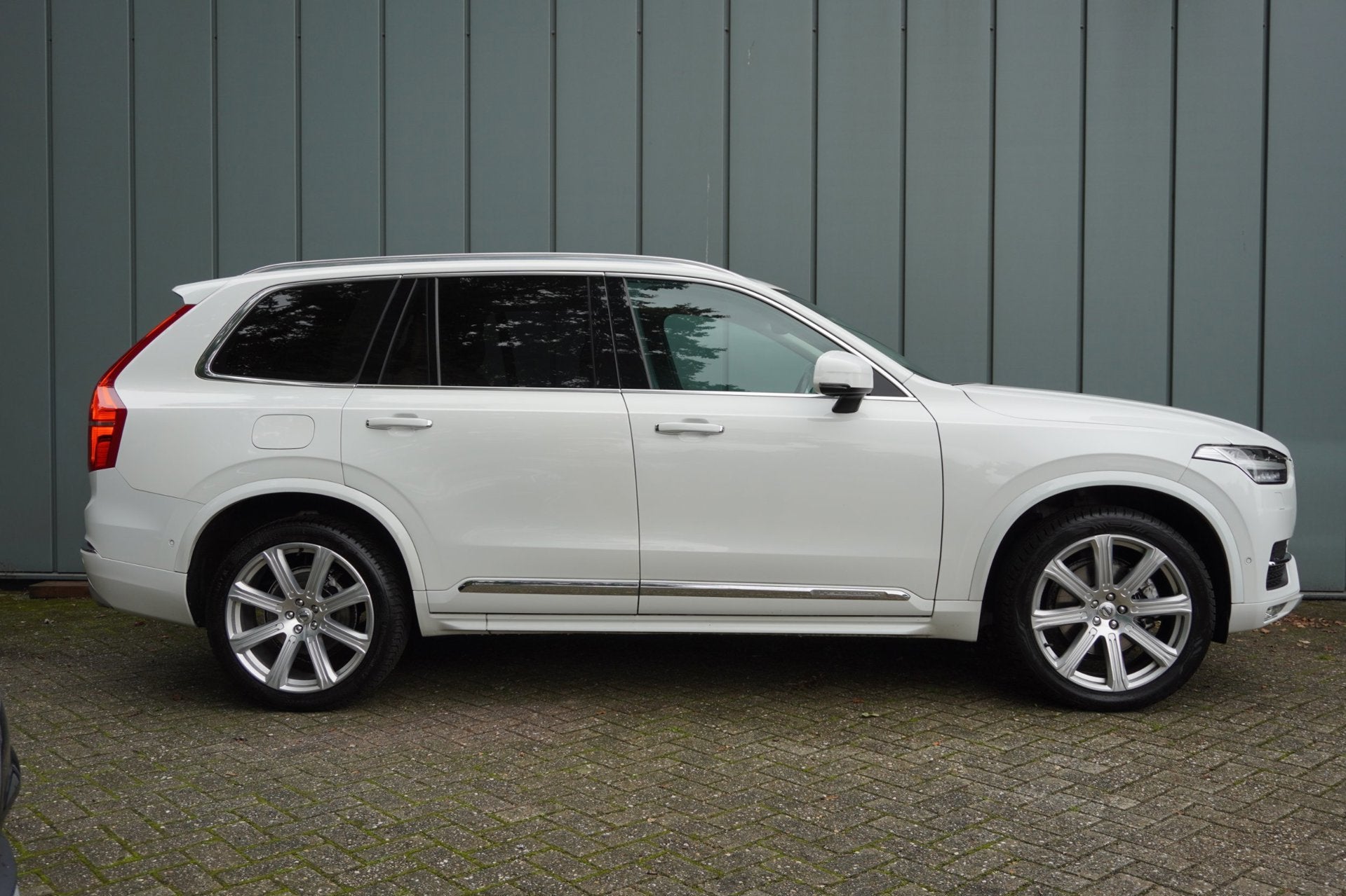 Volvo XC90 2.0 T5 AWD Inscription | 7 Persoons | Automaat |, Dealer onderhouden, Gebruikt, Euro 6, 1969 cc