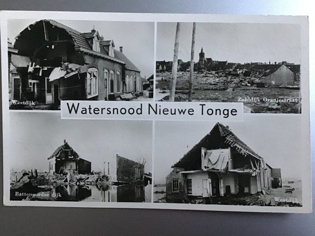 Watersnood Nieuwe Tonge - Historische Ansichtkaart 1953, Ophalen of Verzenden, 1940 tot 1960, Gelopen, Zuid-Holland