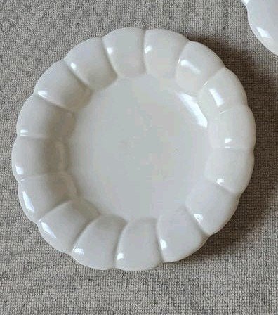 witte plooischotel Delfts, Verzenden, Porselein, Bord of Schaal