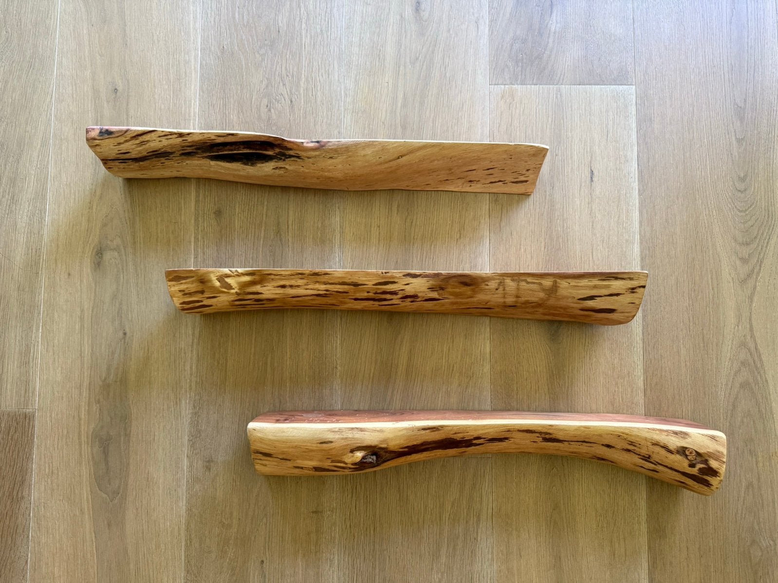 Set van 3 mango houten wandplanken blinde bevestiging, Ophalen, Zo goed als nieuw
