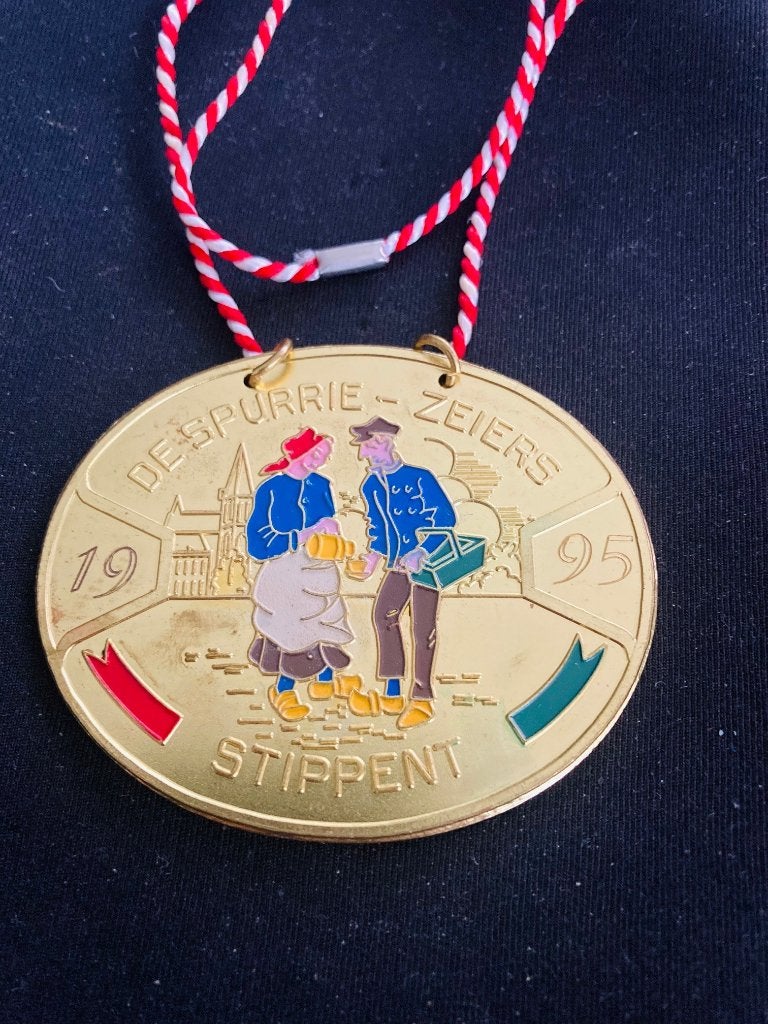 Carnaval onderscheiding CV de SpurrieZeiers Stippent 1995, Ophalen of Verzenden, Overige materialen, Nederland