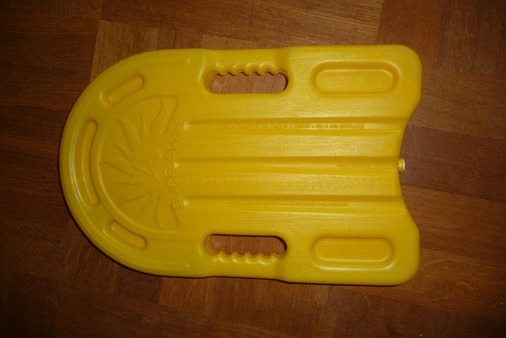 Surf swimplank 27 x 43 geel. om te leren zwemmen!, Ophalen of Verzenden, Zo goed als nieuw