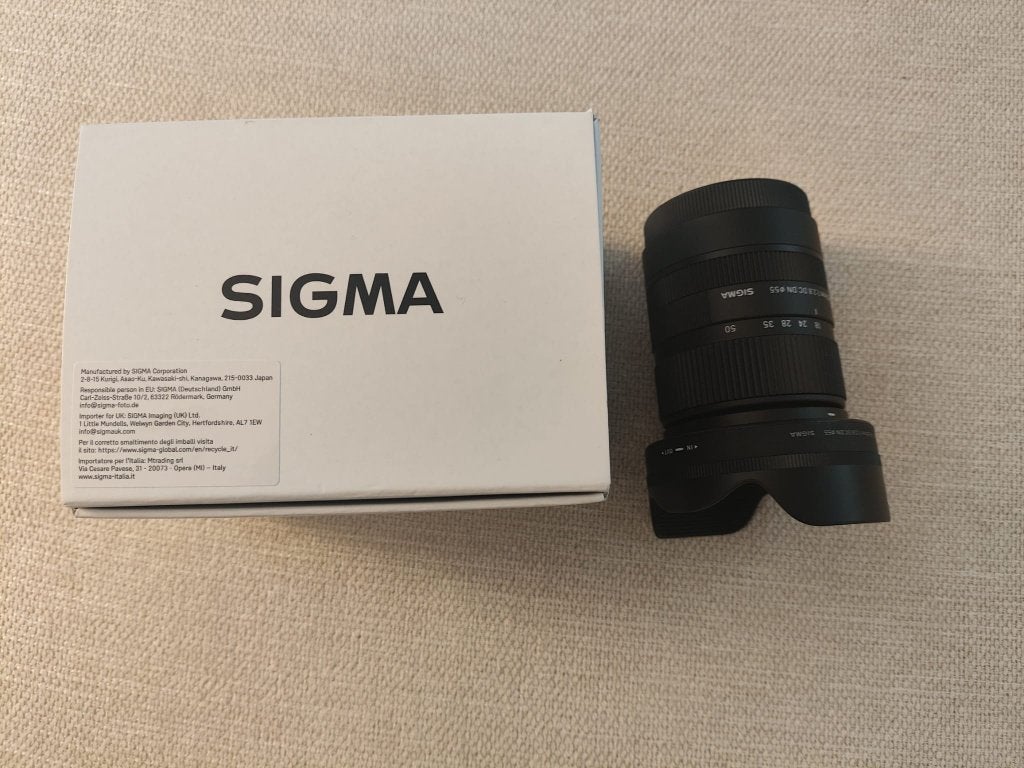 Sigma 18-50mm F2.8 DC DN Contemporary Sony E Mount-Like New, Audio, Tv en Foto, Fotografie | Lenzen en Objectieven, Sony E-mount