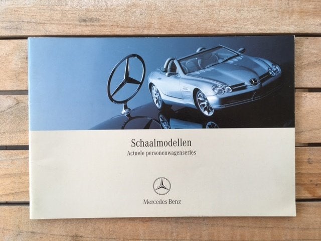 Mercedes-Benz Schaalmodellen Catalogus  11-2000, Zo goed als nieuw, Mercedes-Benz, Mercedes, Ophalen of Verzenden