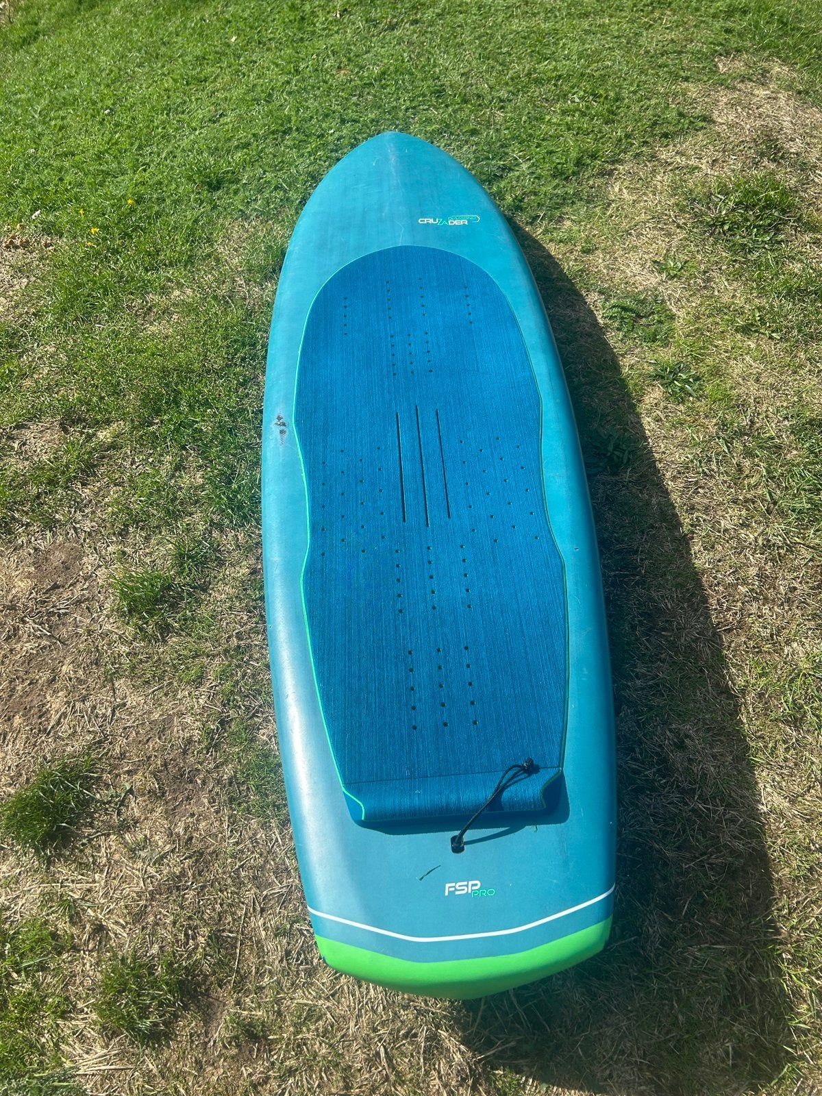 Gong Crusader Diamond 5'10" FSP Pro midlengt board, Watersport en Boten, Wingsurfen, Ophalen, Gebruikt, Wingsurf-board