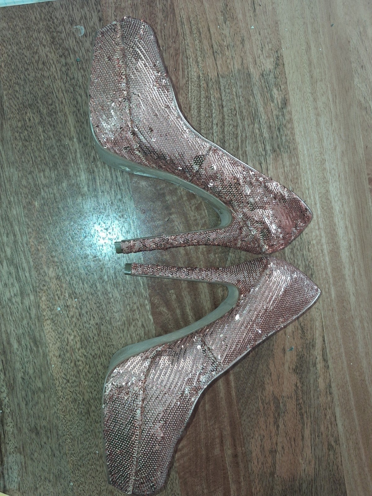 Steve Madden bronzen pumps met pailetten, Steve Madden, Ophalen of Verzenden, Zo goed als nieuw, Roze