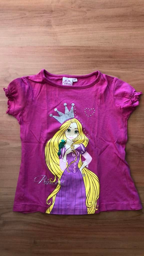 ZGAN T-SHIRT RAPUNZEL mt 104, Ophalen of Verzenden, Zo goed als nieuw, Meisje, Shirt of Longsleeve
