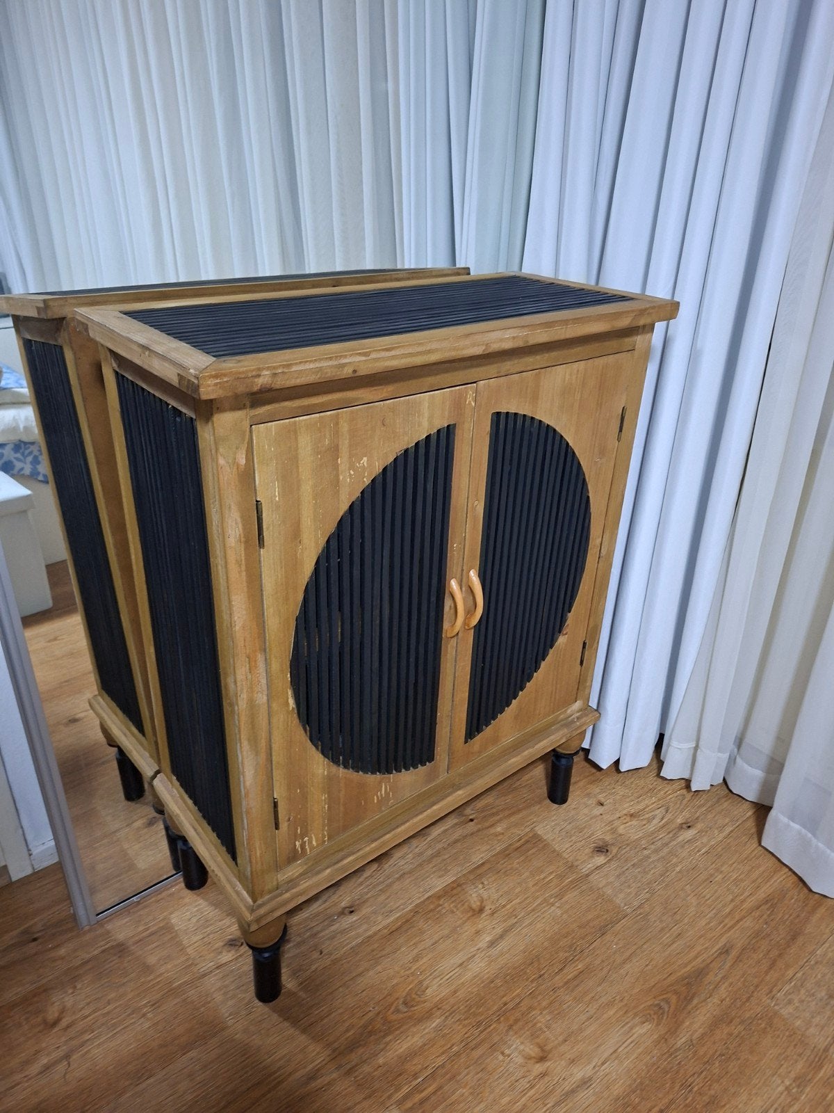 Xenos Tokyo Kast met 2 deuren - 80x71x32 cm, Ophalen