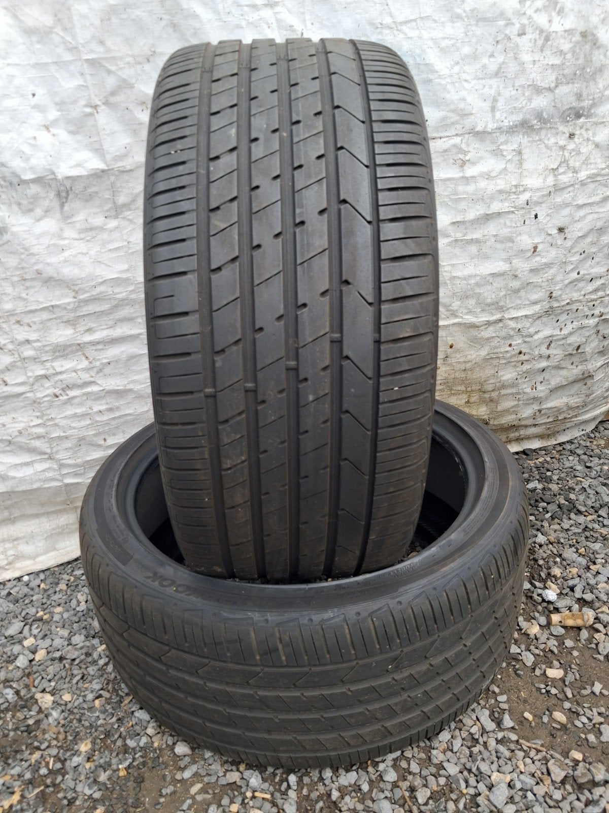 285/35/22 hankook 2stuks 2019 6mm profiel, Ophalen of Verzenden